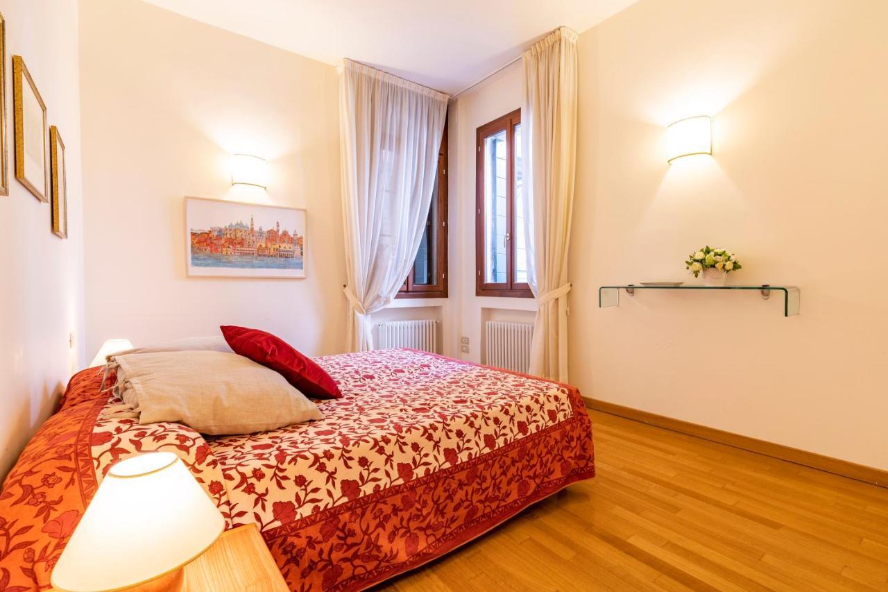 Ca Jole San Marco Apartment M02704210223 Venedig Exteriör bild