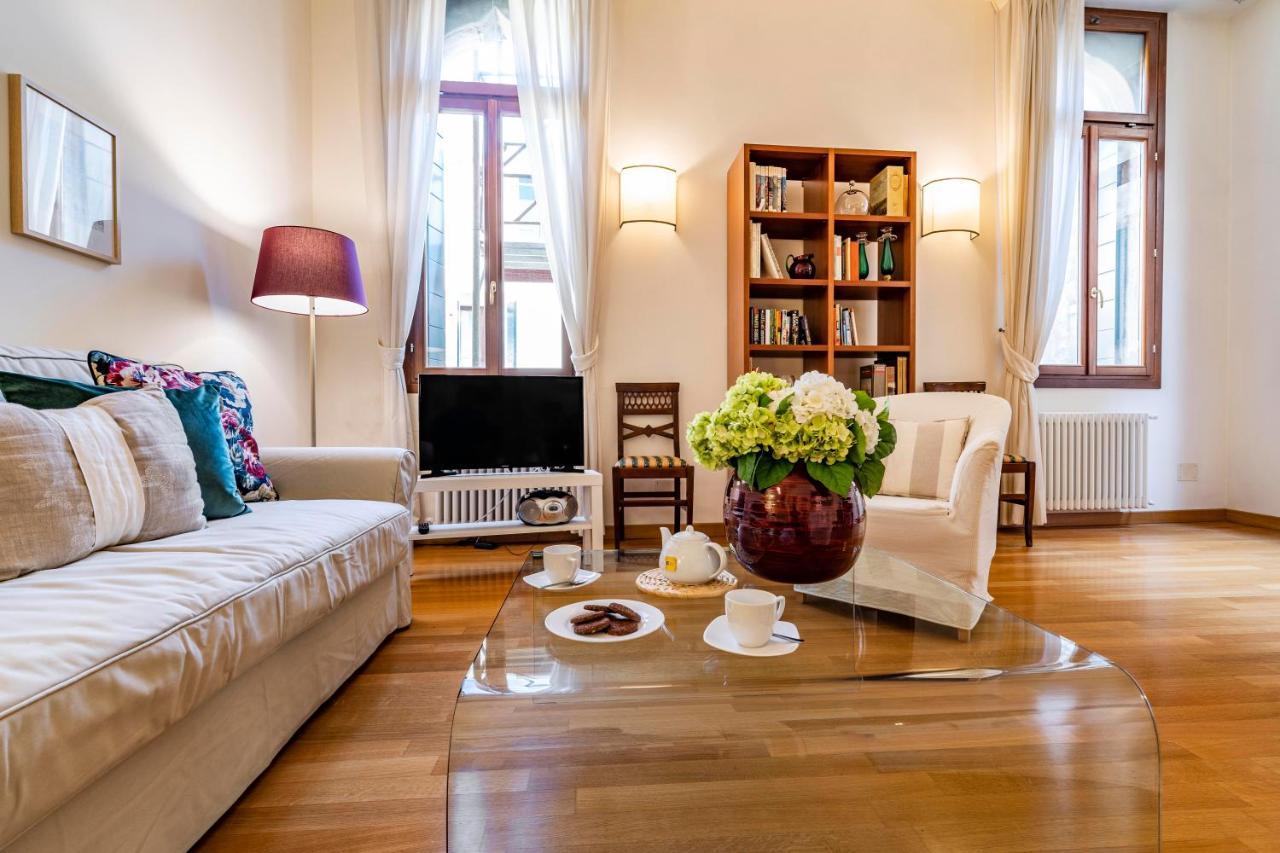 Ca Jole San Marco Apartment M02704210223 Venedig Exteriör bild